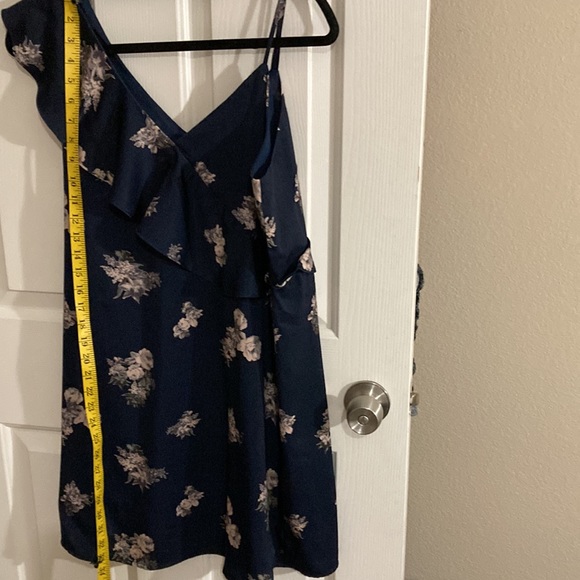 Lucky Brand blue Dress size M. Ruffle collar on one side & strap on the other. - Picture 4 of 8